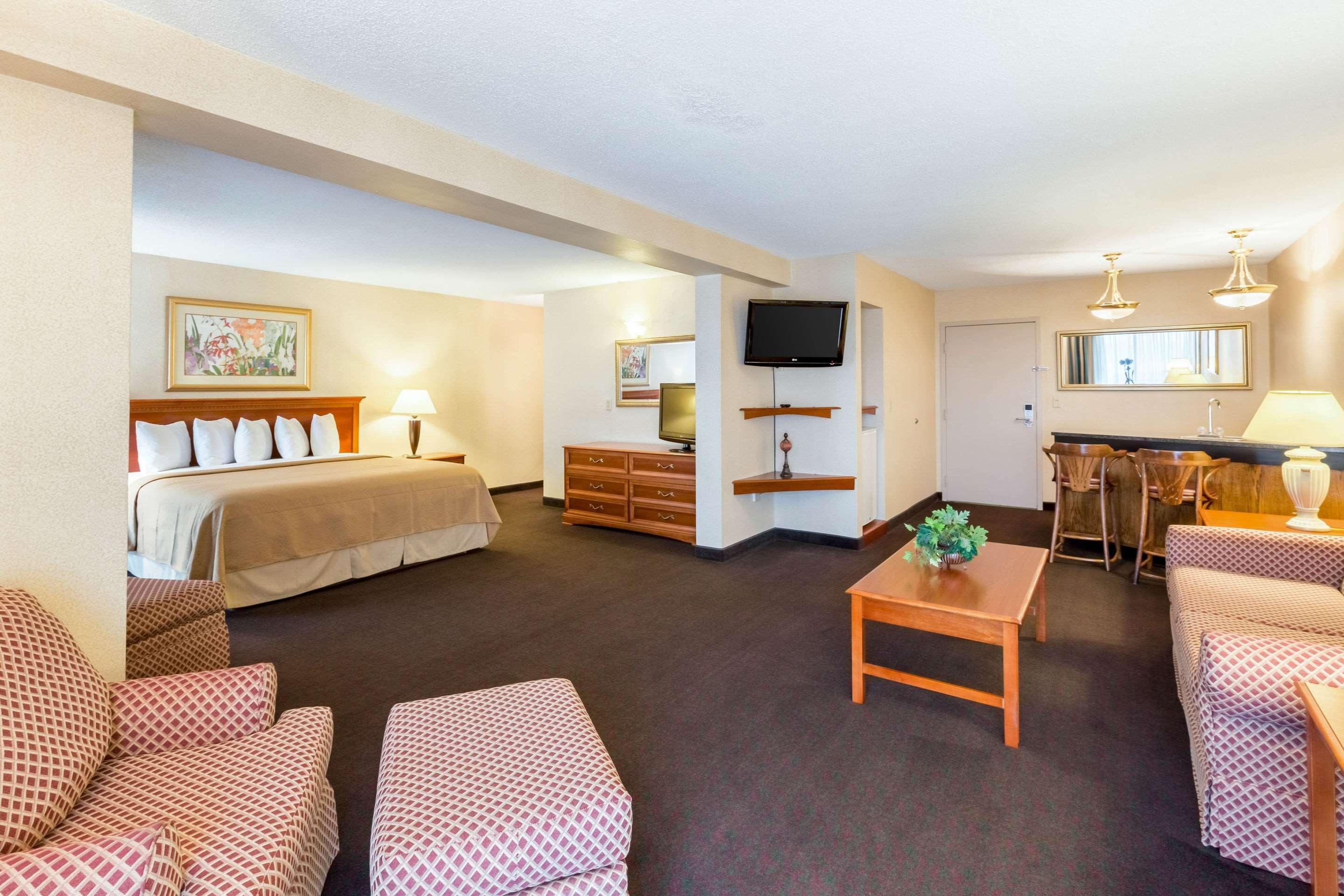 Quality Inn And Conference Center I-80 Grand Island Doniphan Kültér fotó