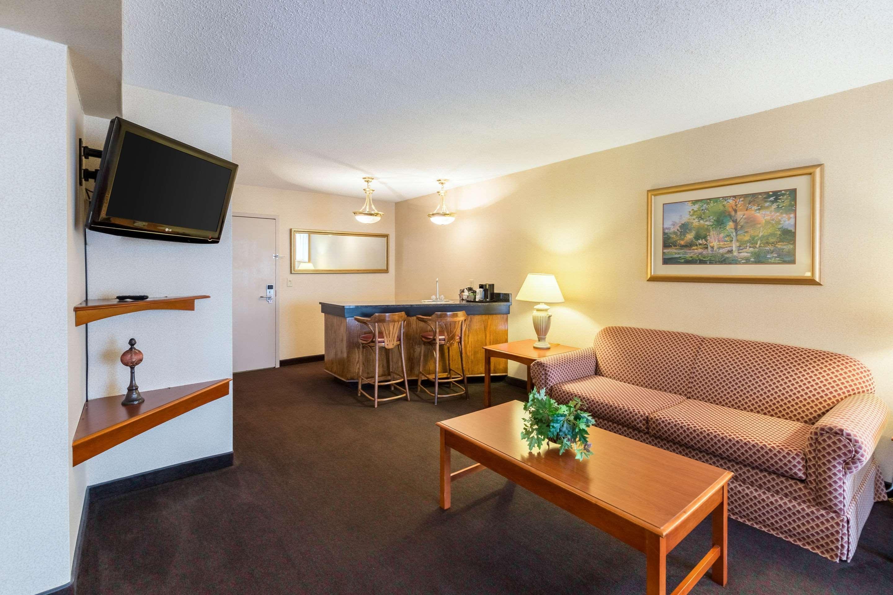 Quality Inn And Conference Center I-80 Grand Island Doniphan Kültér fotó