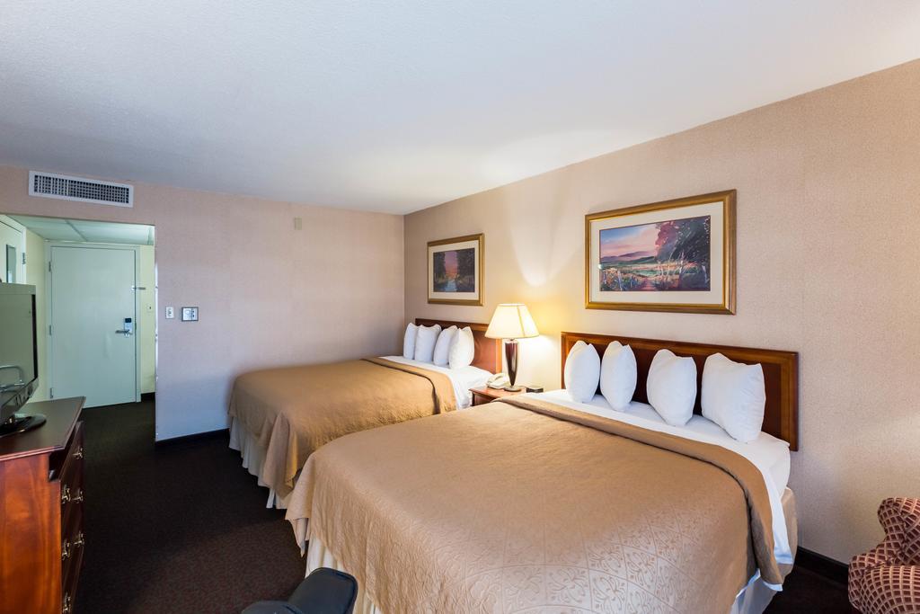 Quality Inn And Conference Center I-80 Grand Island Doniphan Kültér fotó